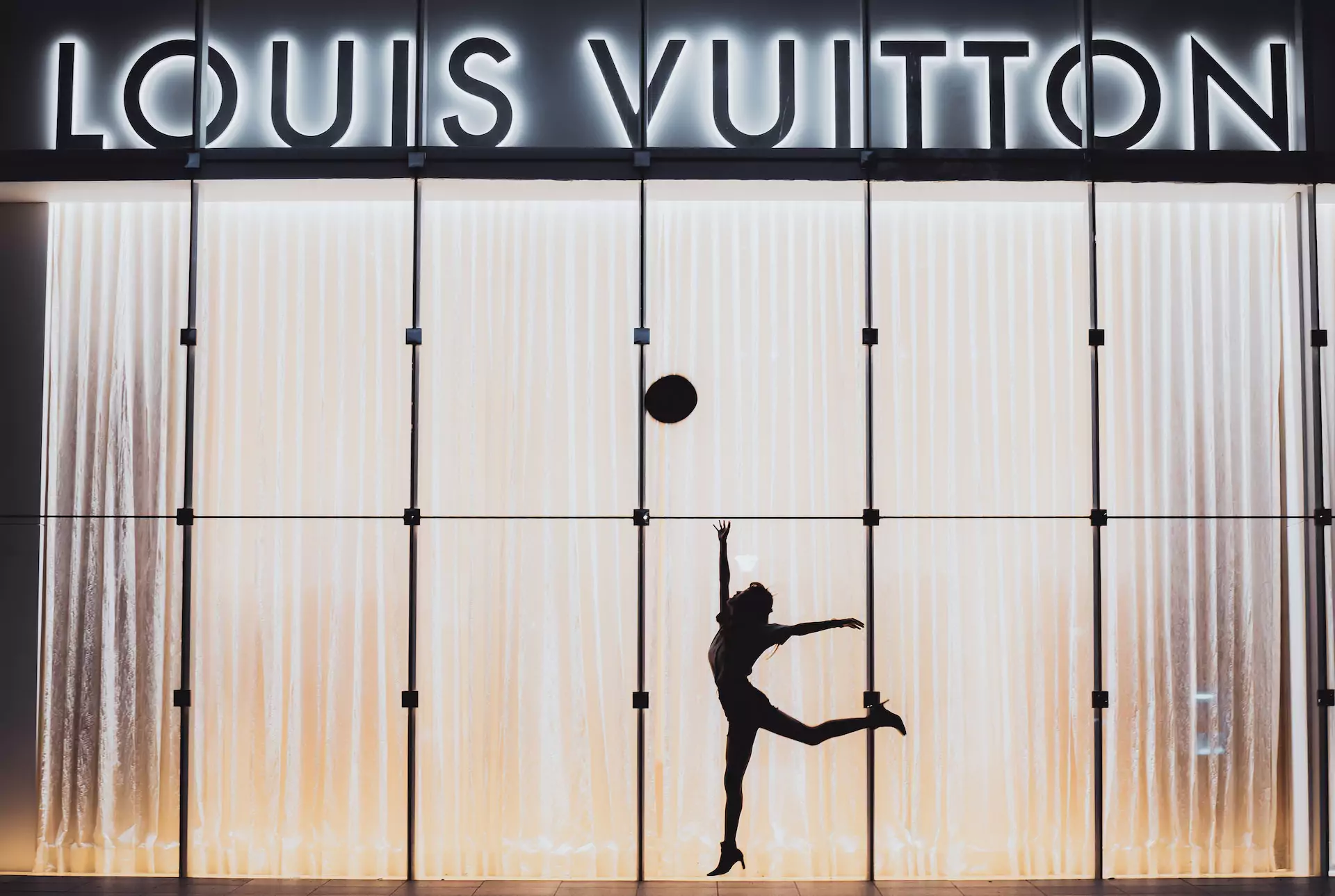 Louis Vuitton : 93 ans après sa création, ce sac est en passe de