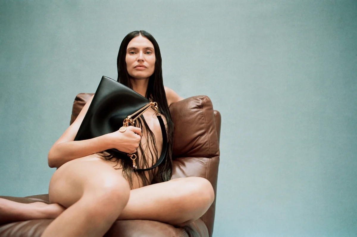 Dior Toujours: Die zeitlose Eleganz von Maria Grazia Chiuri 16 svg+xml;charset=utf