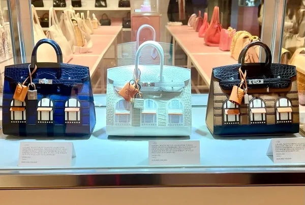 WELPOP SUIVEZ NOUS DANS UNE VENTE AUX ENCHERES EPOUSTOUFLANTE 12