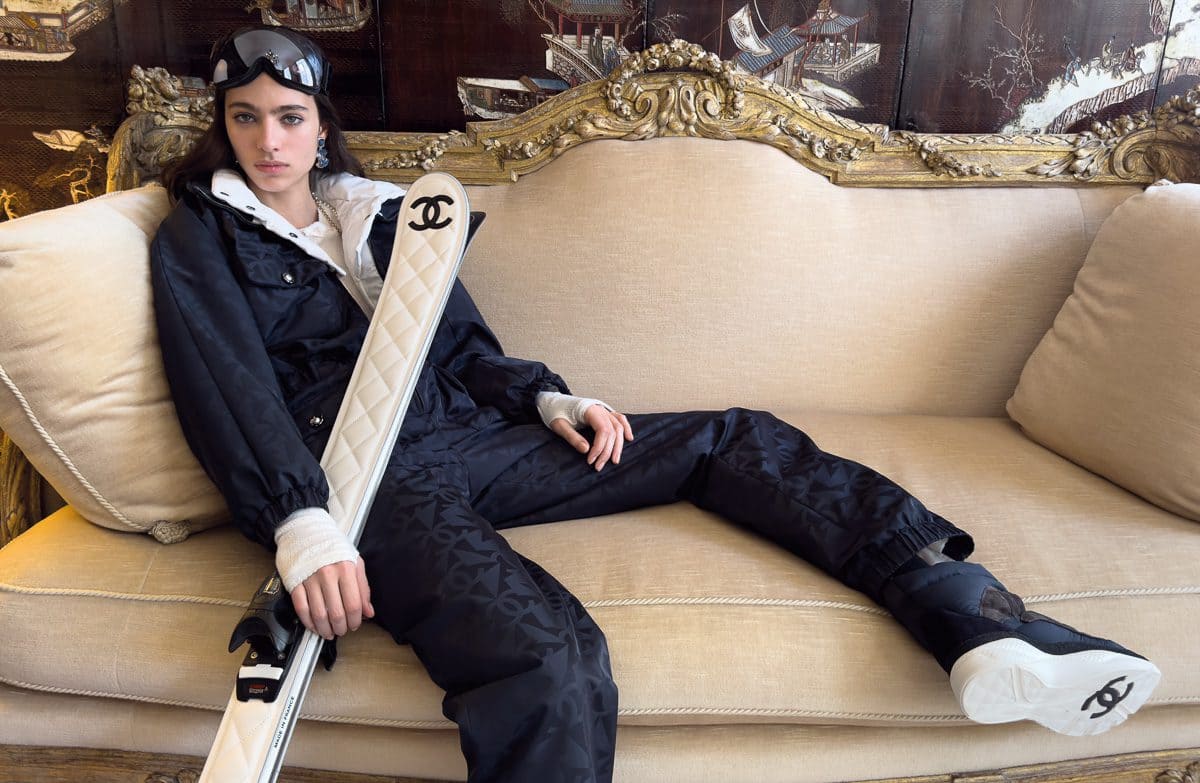 Jacquemus : élégance ludique pour le printemps 2025 27 svg+xml;charset=utf