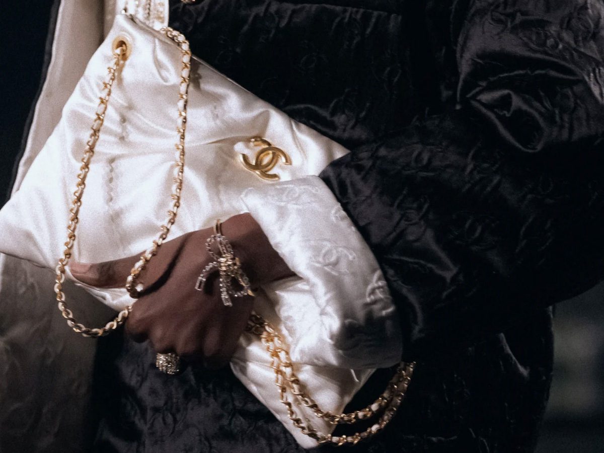 At.Kollektive, un nouveau collectif à la pointe de l'innovation dans le domaine du cuir 10 svg+xml;charset=utf