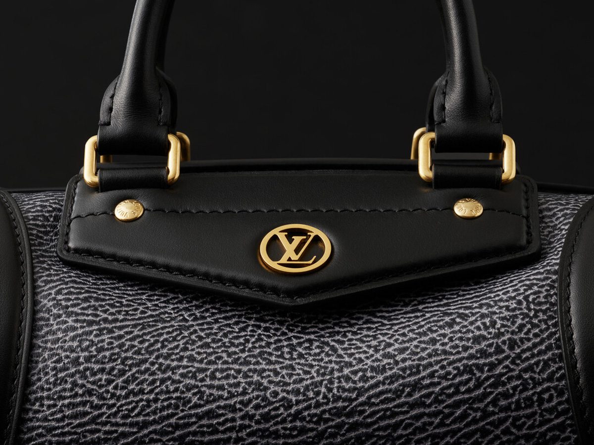 Prada Explore: Funktional, Elegant und Bereit für jedes Abenteuer 20 svg+xml;charset=utf