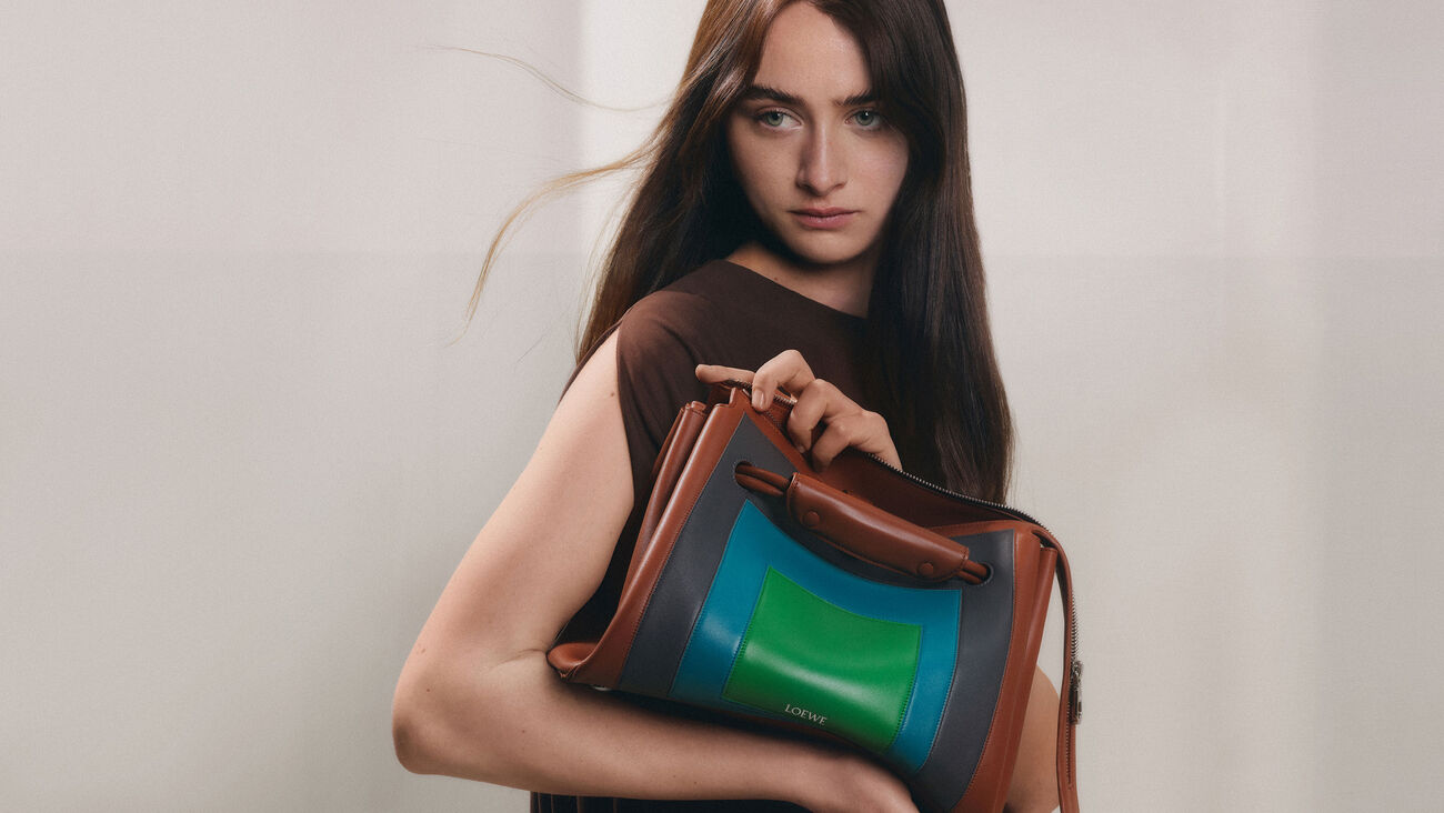 Louis Vuitton x Frank Gehry: Wenn architektonische Kunst auf Luxus trifft 8 svg+xml;charset=utf